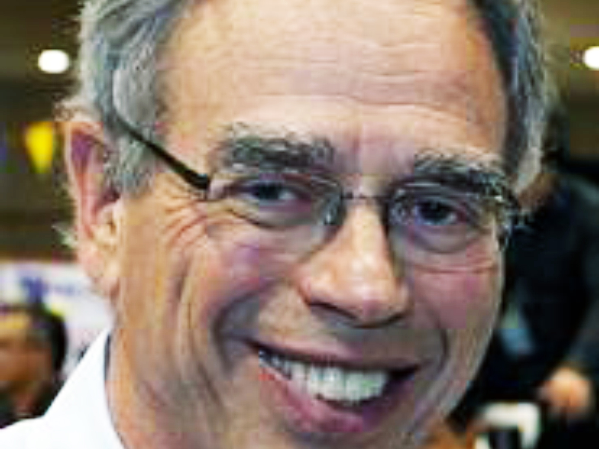 Joe Oliver: Briefing the Minister for Energy and Natural Resources of Canada
